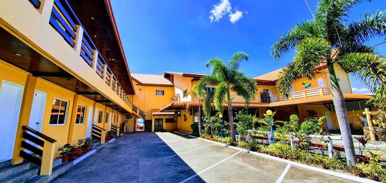 Phi-Phi Beach Resorts & Hotel Morong  Exterior photo