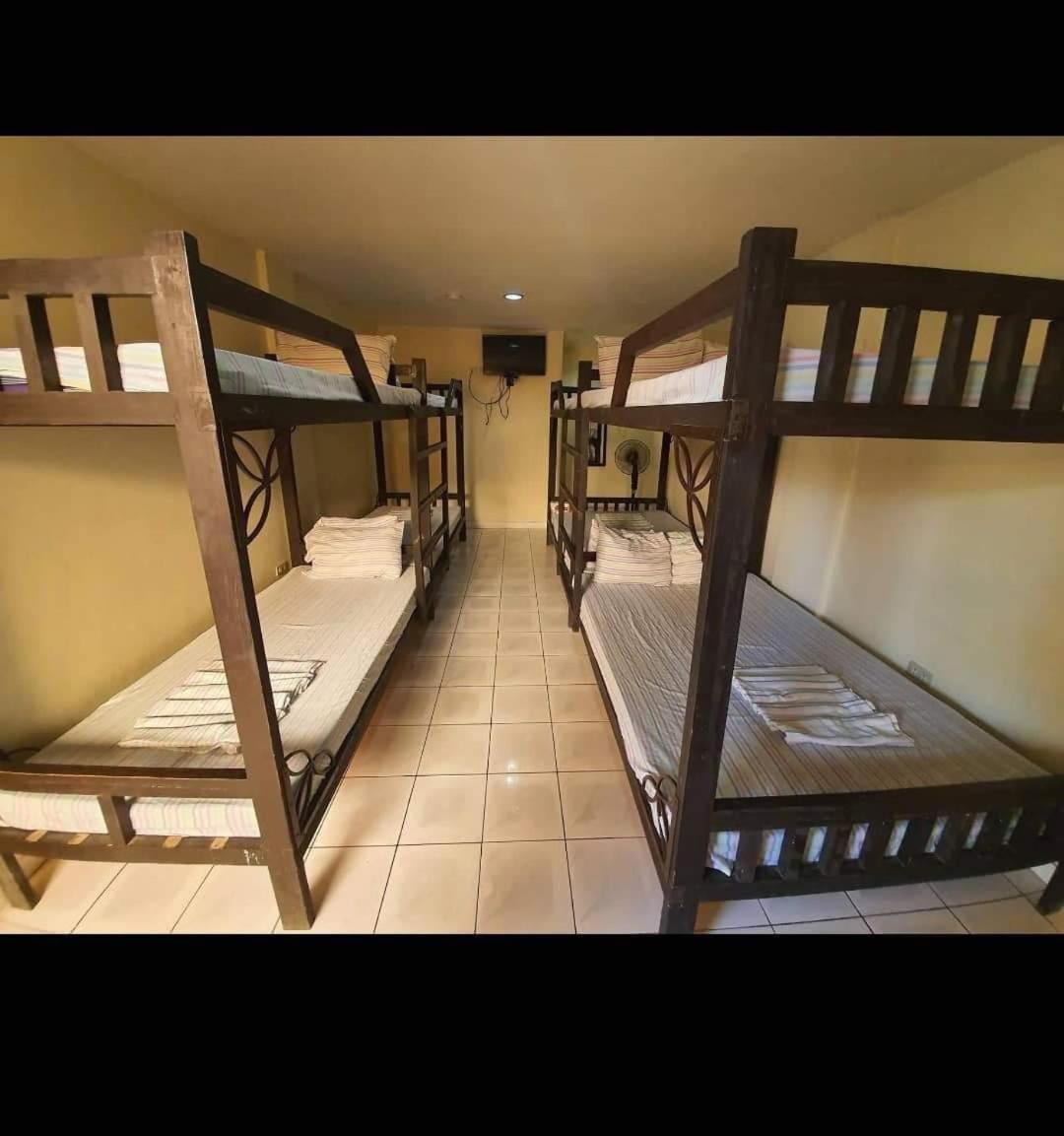 Phi-Phi Beach Resorts & Hotel Morong  Exterior photo