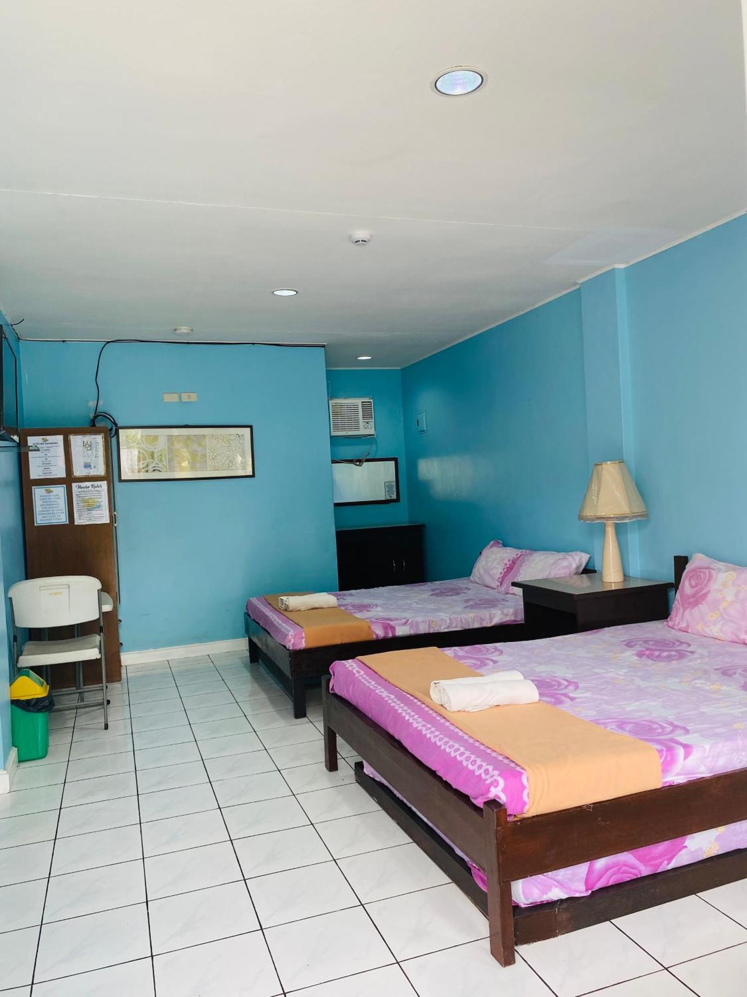 Phi-Phi Beach Resorts & Hotel Morong  Exterior photo